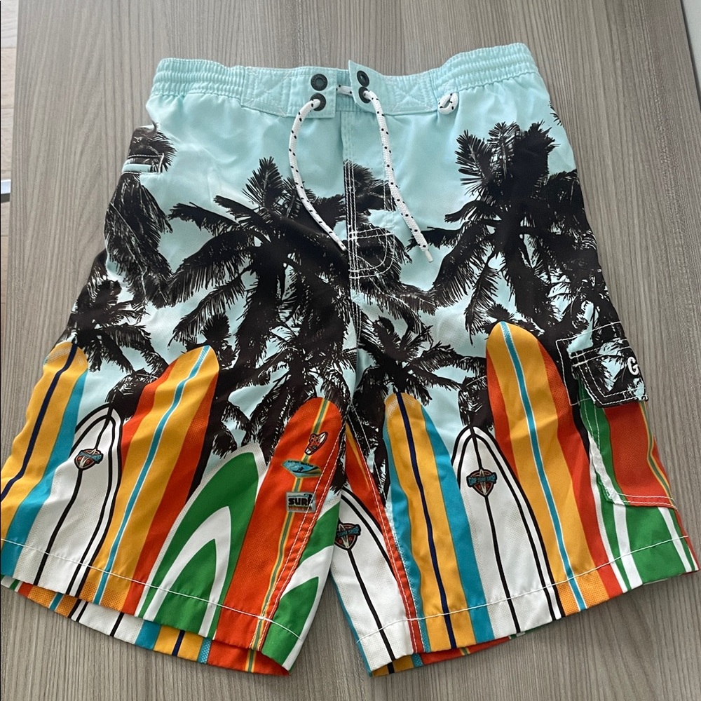 GAP Tropical Surfboard Print Shorts